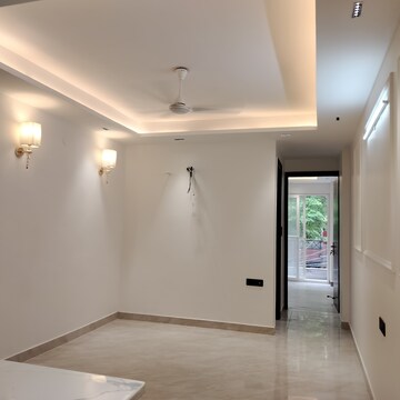 2 BHK Builder Floor For Rent in Saket