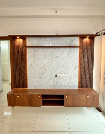 Furnished Amenities in 3 BHK Apartment at L&T Raintree Boulevard, Hebbal – for Rent