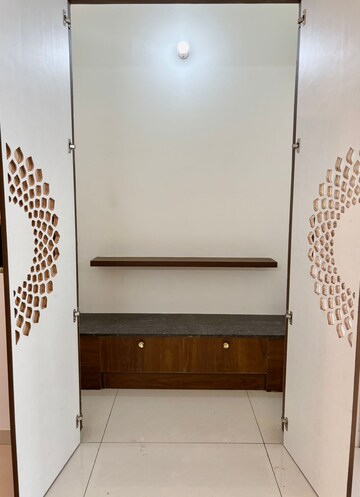 Furnished Amenities in 3 BHK Apartment at L&T Raintree Boulevard, Hebbal – for Rent