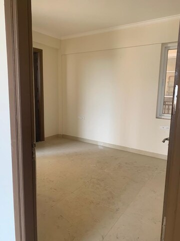 Room in 3 BHK Apartment at Affinity Greens, International Airport Road – for Rent