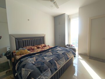 Bedroom in 3 BHK Apartment at Sector 113 – for Rent