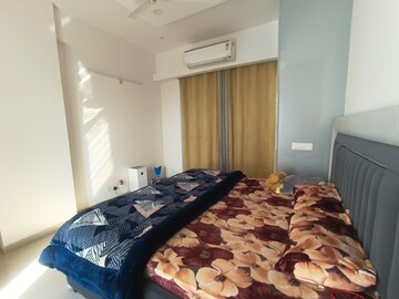 Bedroom in 3 BHK Apartment at Sector 113 – for Rent