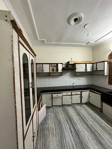 Kitchen in 3.5 BHK Builder Floor at Sector 10 – for Rent