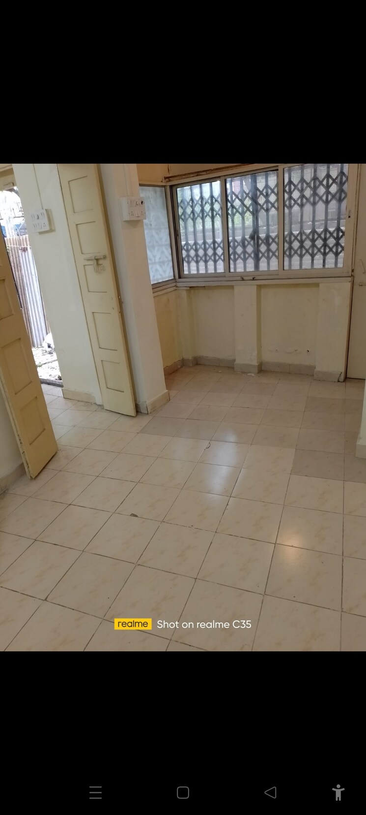 Bathroom, mangal-manohar-chs 1 RK 250 Sq.Ft. Apartment In Prabhadevi Mumbai 8124102