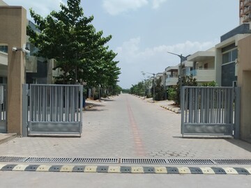 4 BHK Villa – Exterior View View at Narsingi - for Sale