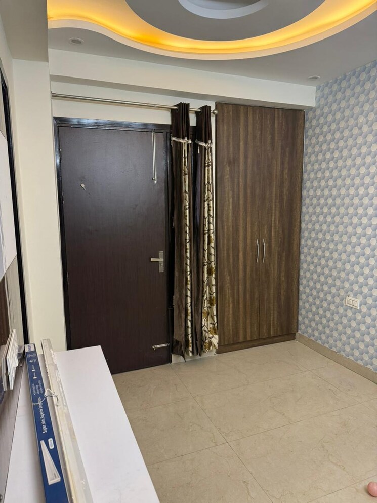 Room, dhakoli village 4 Bedroom 1200 Sq.Ft. Builder Floor In Dhakoli Village Zirakpur 8124117