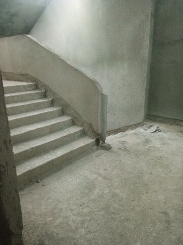Staircase in  Showroom at Goodwill Bizhub, Turbhe – for Sale