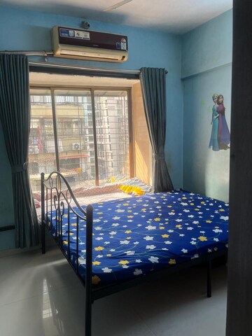 Room in  Pg at Goregaon West – for Rent