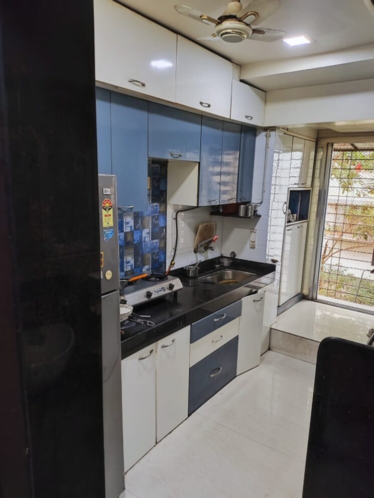 Kitchen, goregaon west 2 Bedroom 680 Sq.Ft. Apartment In Goregaon West Mumbai 8124331