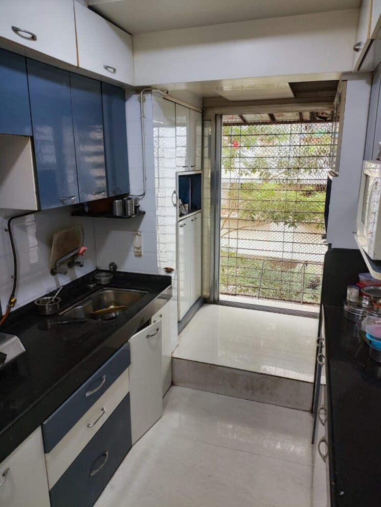 Kitchen, goregaon west 2 Bedroom 680 Sq.Ft. Apartment In Goregaon West Mumbai 8124331