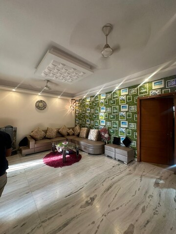 Parking in 3 BHK Apartment at Vatika City, Sector 49 – for Sale