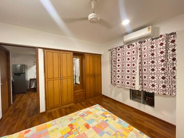 Bedroom in 2 BHK Apartment at Pascoal Square, Santacruz East – for Rent