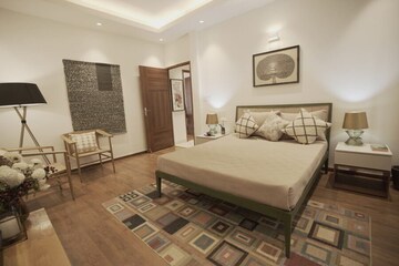 Bedroom in 3.5 BHK Apartment at Ireo Uptown, Sector 66 – for Sale