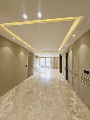 Building Lobby in 3 BHK Builder Floor at Kohli One Malibu Town, Sector 47 – for Sale