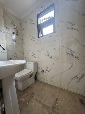 Attached Bathroom in 3 BHK Builder Floor at Chattarpur – for Rent