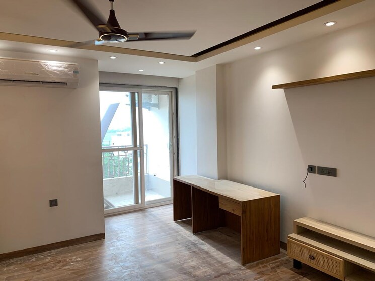 Room, anant-raj-ashok-estate 4 Bedroom 383 Sq.Yd. Builder Floor In Sector 63a Gurgaon 8124512