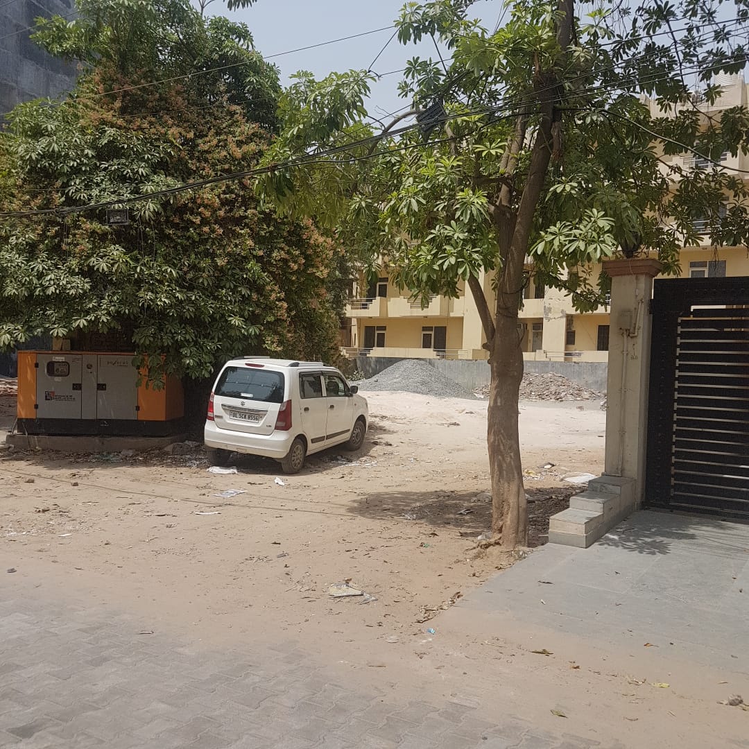 Plot For Sale in Anant Raj Estate Plots