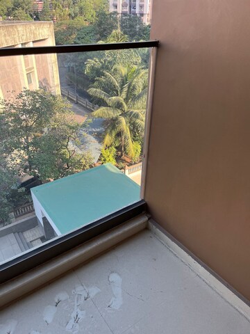 Furnished Amenities in 2.5 BHK Apartment at K Raheja Ascencio, Chandivali – for Rent
