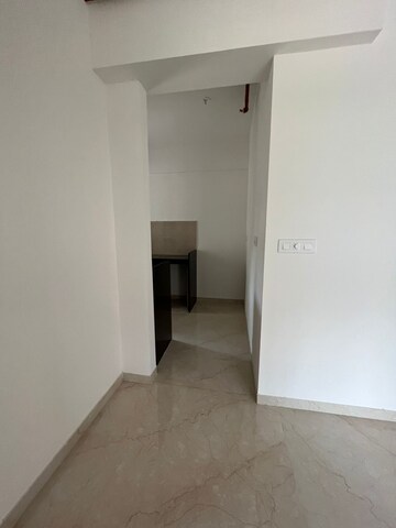 Room in 1 BHK Apartment at Godrej Urban Park, Chandivali – for Rent