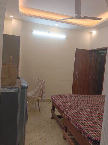 Bedroom in Studio Builder Floor at Lajpat Nagar 4 – for Rent