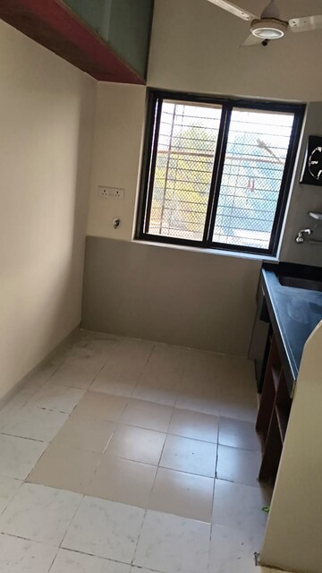 2 BHK Apartment For Rent in Vasant Leela Apartment Ghodbunder Road Thane  8124729