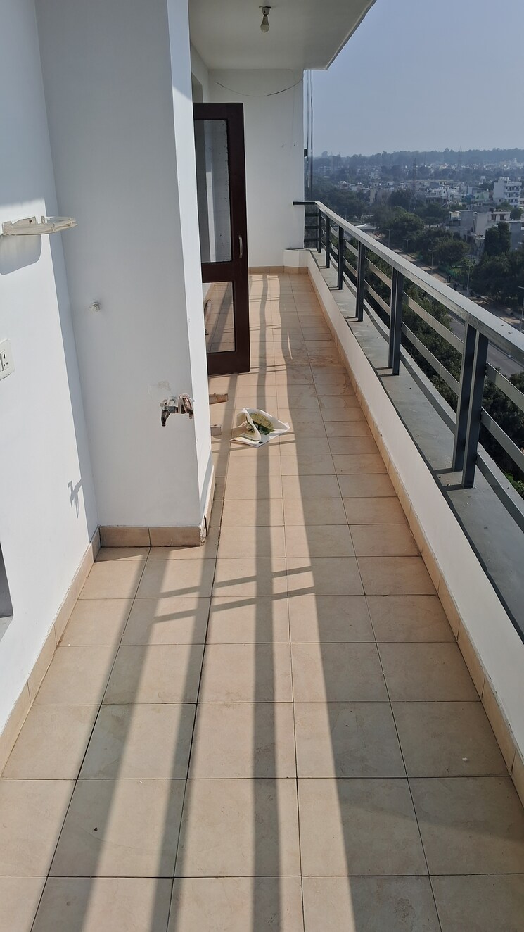 Balcony, sector 24 4 Bedroom 2400 Sq.Ft. Apartment In Sector 24 Panchkula 8124752
