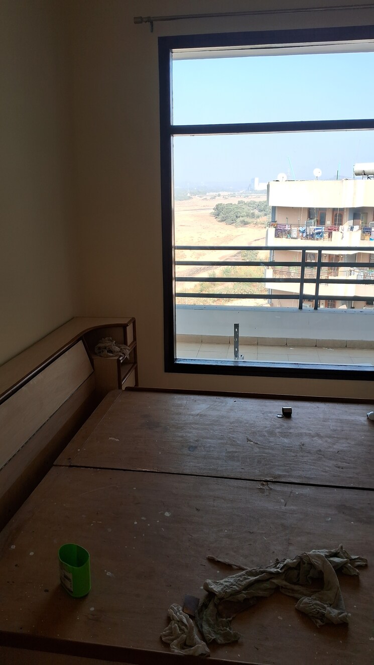 Room, sector 24 4 Bedroom 2400 Sq.Ft. Apartment In Sector 24 Panchkula 8124752