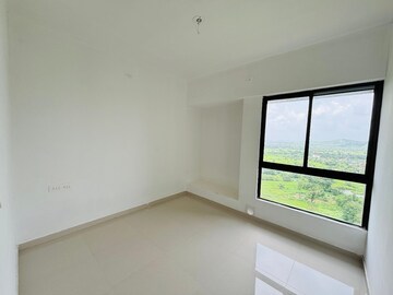 Room in 1.5 BHK Apartment at Wadhwa Wise City, Old Panvel – for Rent