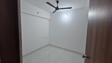 Room in 2 BHK Apartment at Excellaa Panama Park, Viman Nagar – for Rent
