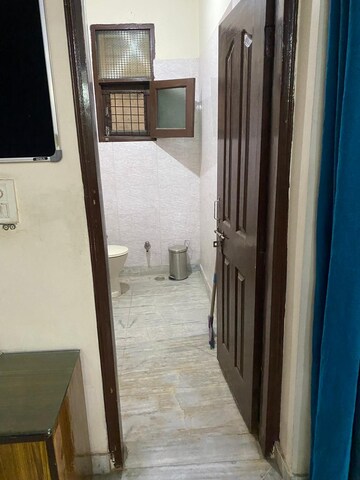 Building Lobby in 2.5 BHK Builder Floor at Mayur Vihar – for Rent