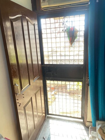 Balcony in 2.5 BHK Builder Floor at Mayur Vihar – for Rent