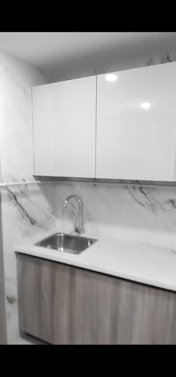 Furnished Amenities in 3 BHK Builder Floor at Greater Kailash I – for Rent