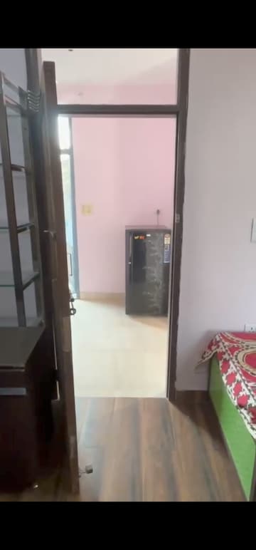 1 RK Builder Floor For Rent in Kalkaji Delhi  8124939