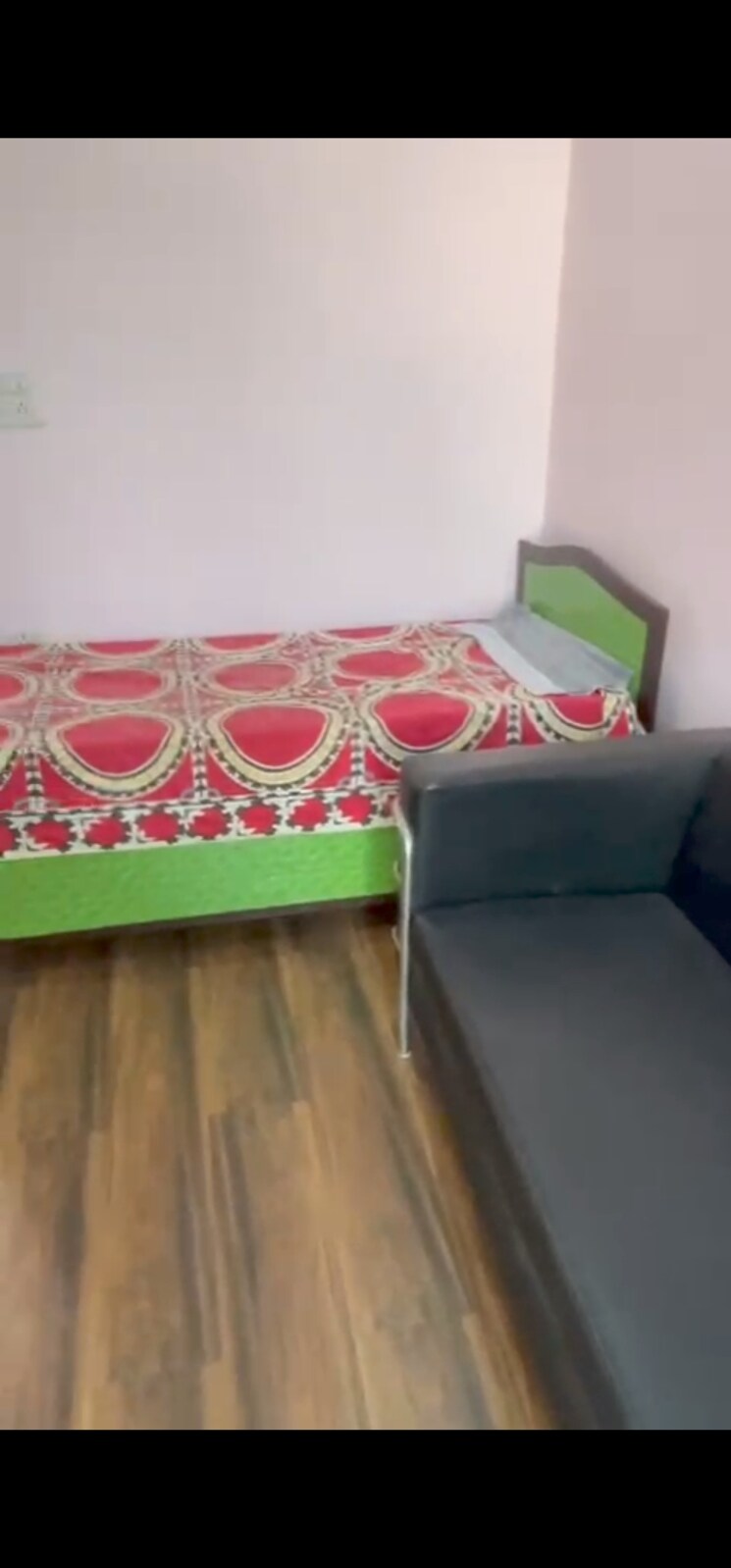 Bedroom, kalkaji 1 RK 300 Sq.Ft. Builder Floor In Kalkaji Delhi 8124939
