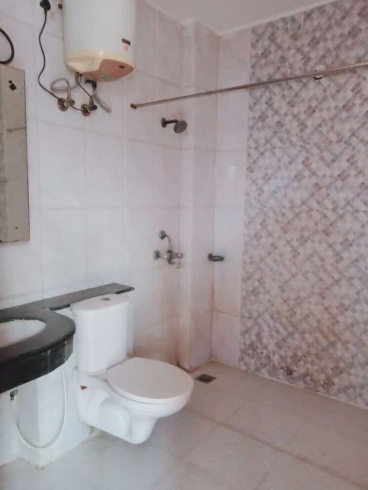 Bathroom, gardenia-glory 1 RK 450 Sq.Ft. Independent House In Sector 46 Noida 8124943