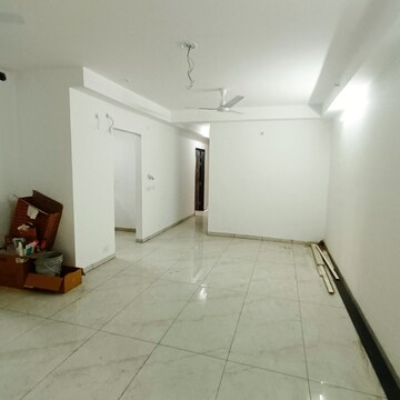 Bathroom in 3 BHK Apartment at Rishita Manhattan, Gomti Nagar – for Rent