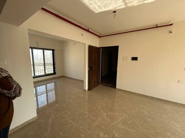 Room in 2 BHK Apartment at Dosti Eastern Bay, Wadala – for Rent