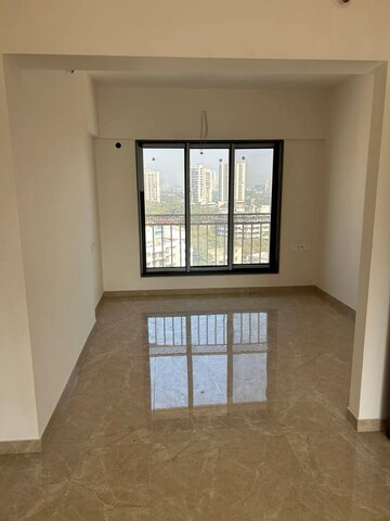 Room in 2 BHK Apartment at Dosti Eastern Bay, Wadala – for Rent