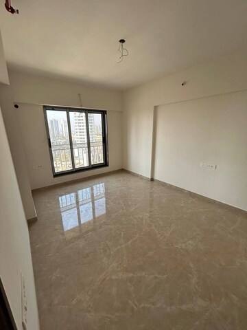Room in 2 BHK Apartment at Dosti Eastern Bay, Wadala – for Rent