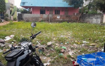 Plot For Sale in Sector 82