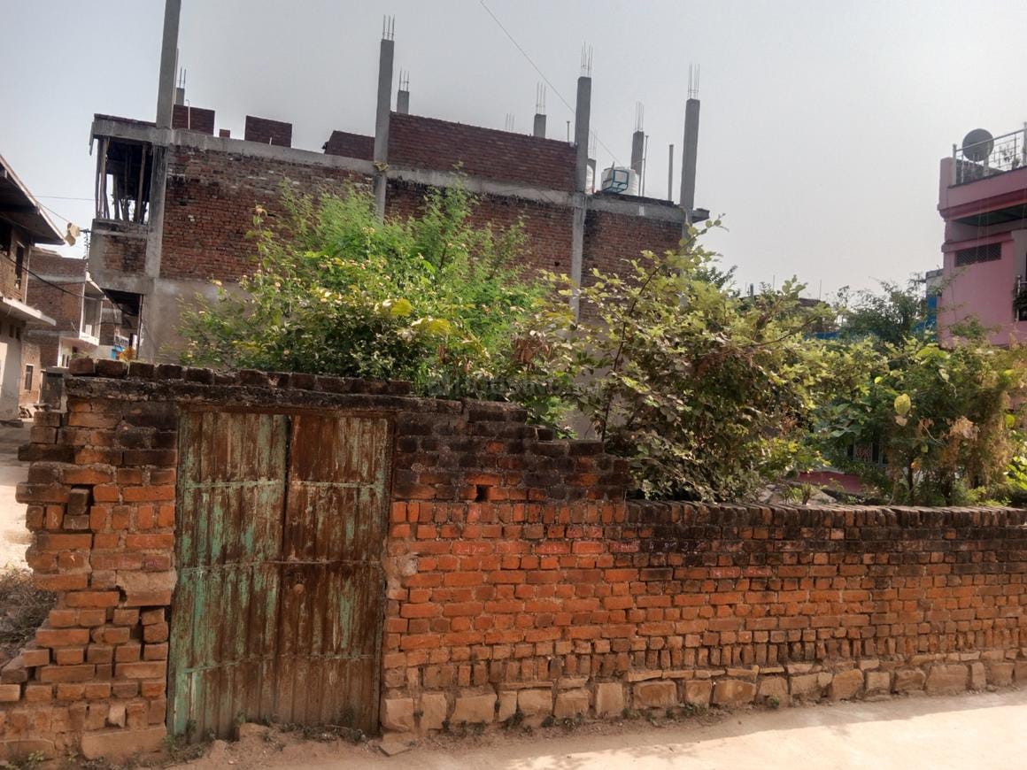 Plot For Sale in Radisson Hotel Jewar Road