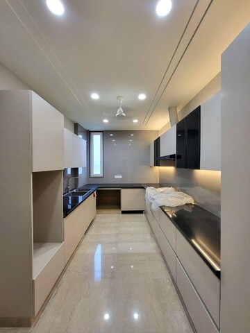 Kitchen in 4 BHK Builder Floor at Anant Raj The Estate Floors, Sector 63a – for Sale
