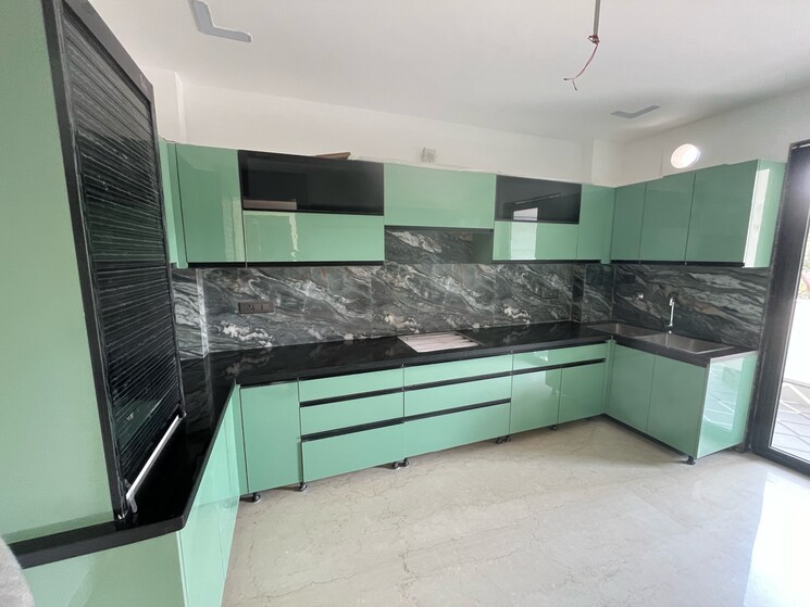 Kitchen, sector 1 4 Bedroom 365 Sq.Yd. Builder Floor In Sector 1 Gurgaon 8125070