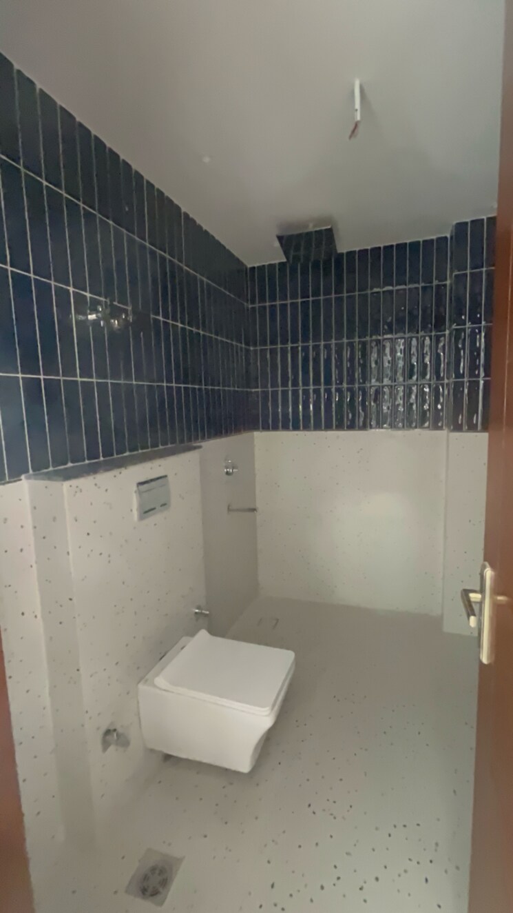 Kitchen, sector 1 4 Bedroom 365 Sq.Yd. Builder Floor In Sector 1 Gurgaon 8125070