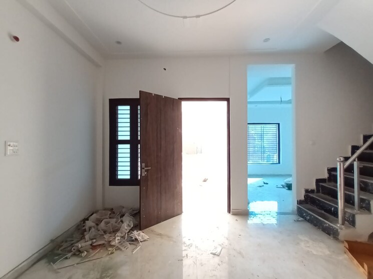 Room, ultima-107 3 Bedroom 1495 Sq.Ft. Apartment In Sector 104 Noida 8125088