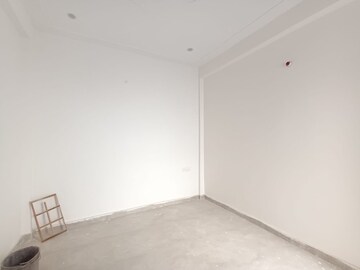 Room in 3 BHK Apartment at Ultima 107, Sector 104 – for Sale