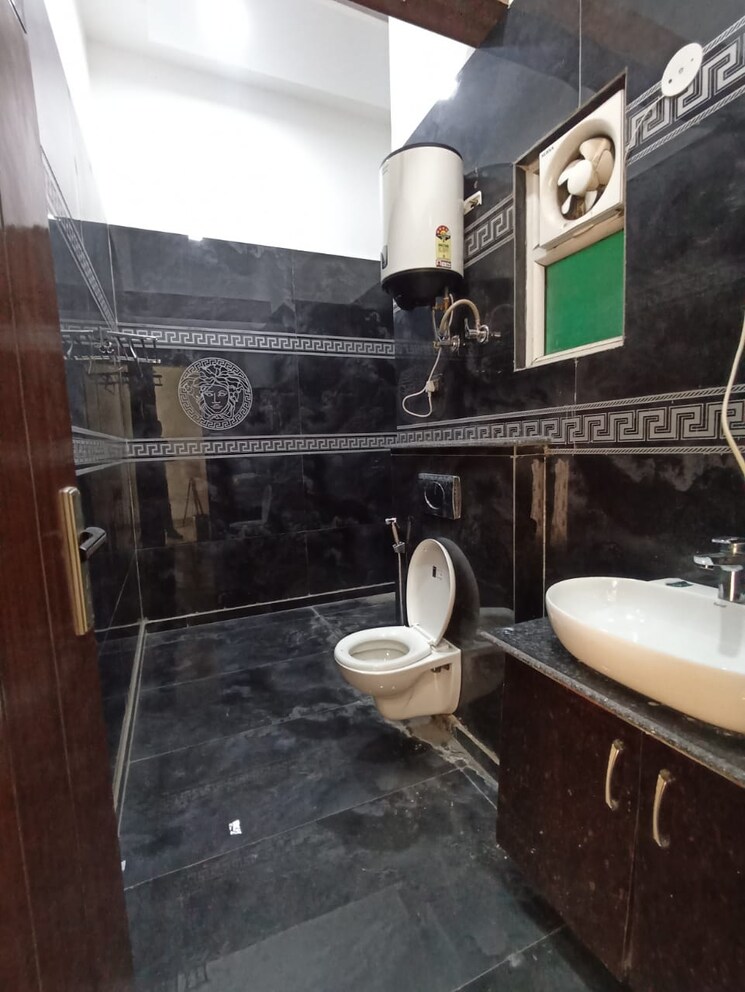 Gym, ultima-107 3 Bedroom 1495 Sq.Ft. Apartment In Sector 104 Noida 8125088