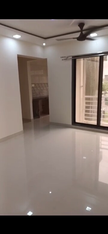 Room in 3 BHK Apartment at Chembur Heights, Chembur – for Sale