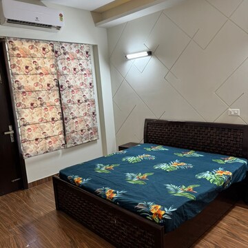 Bedroom in 3 BHK Apartment at Raheja Atlantis, Sector 32a – for Rent