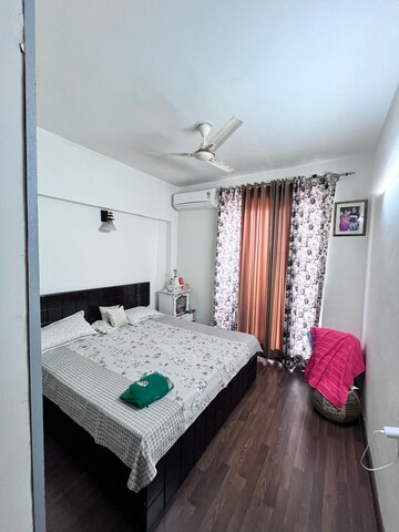 Bedroom in 3 BHK Builder Floor at Sector 85 – for Sale